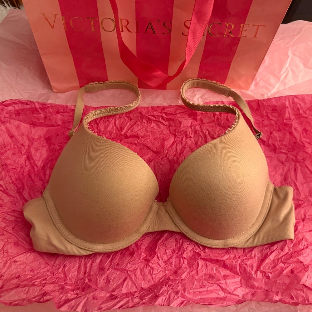 Like New! Victoria's Secret Body By Victoria Lightly Padded Nude Bra